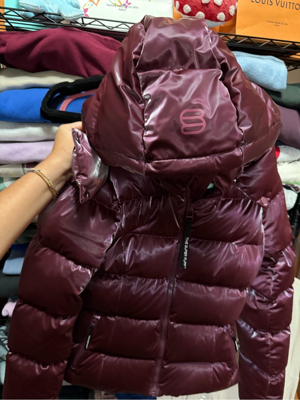 Aritzia Burgundy Iridescent Superpuff Jacket - Picture 10 of 10